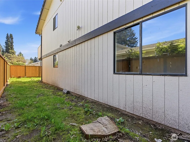 2810 D St SE #A — Photo 21