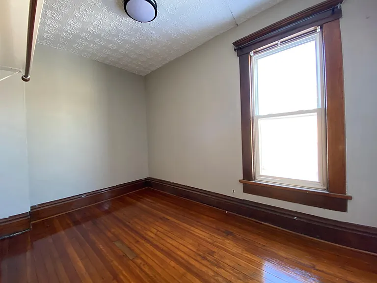 Back bedroom