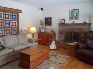 17 Abare Ave, Essex Jct, VT 05452