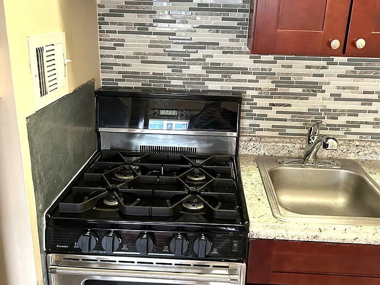2101-17 Chestnut St #724 — Photo 7