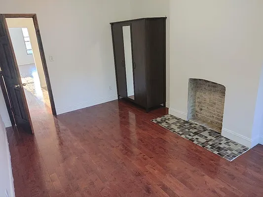 Rented by Brick Real Estate | media 4