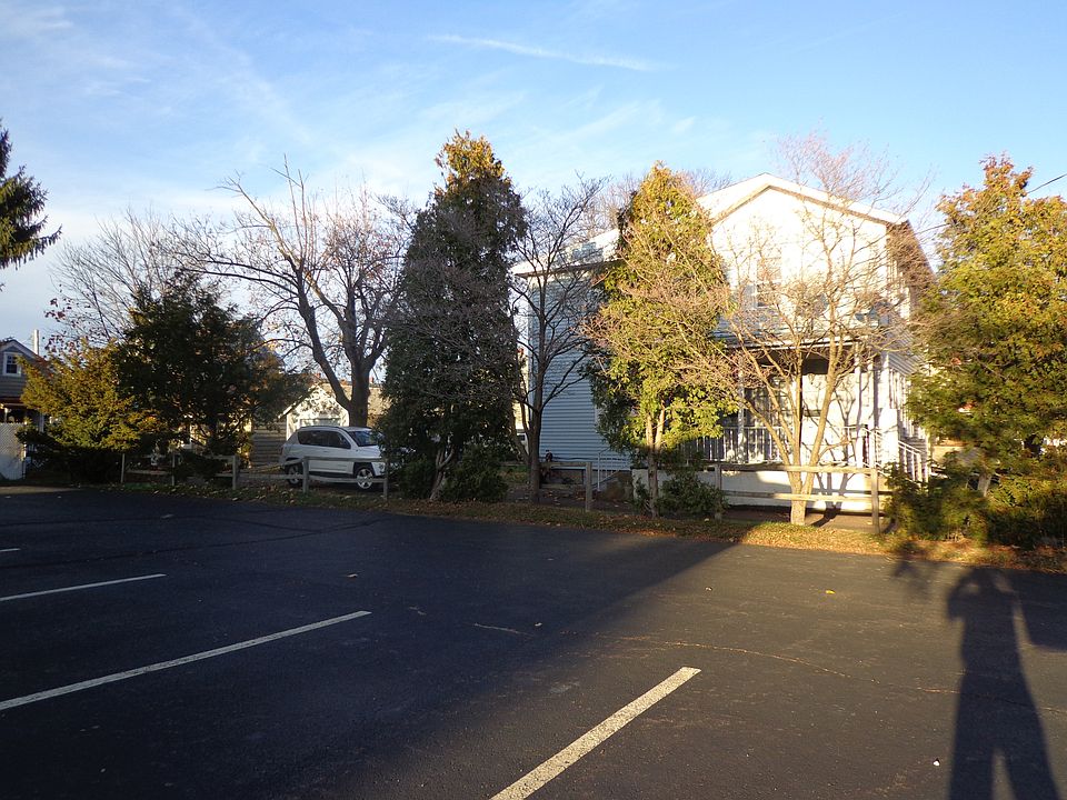 2nd image of 311 E 2nd St