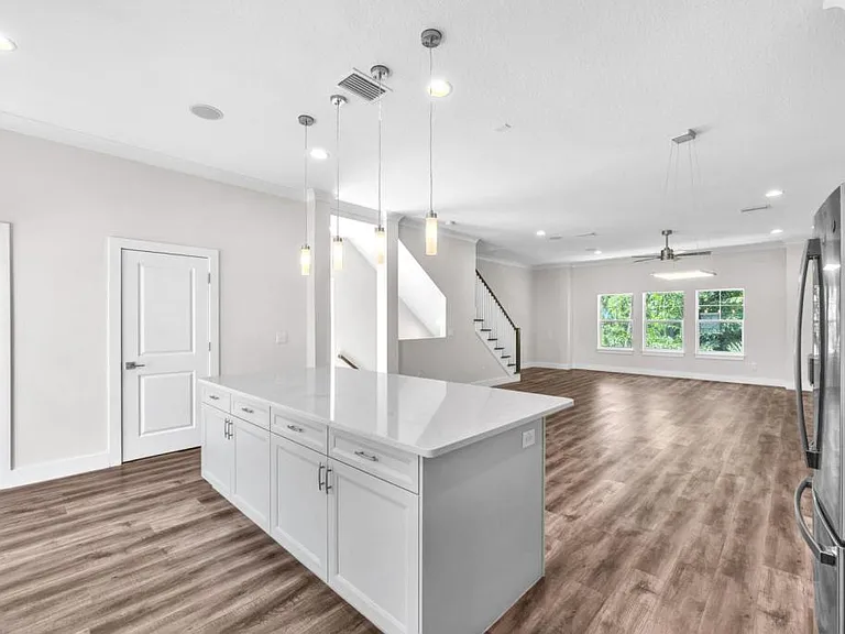 3120 W Azeele St #1 — Photo 43