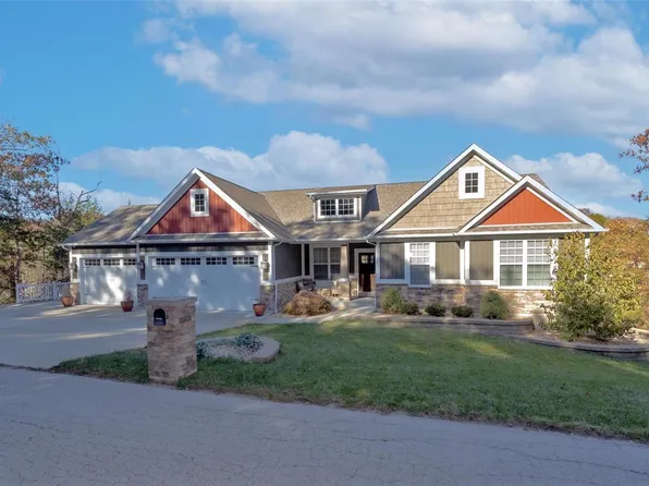 10216 Lake Ridge Dr, Hillsboro, MO 63050