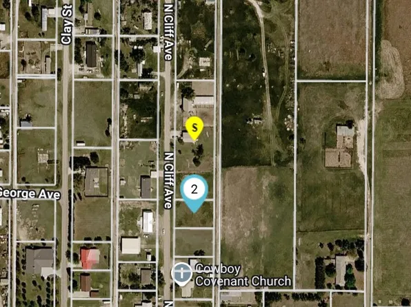 225 N Cliff Ave, Gruver, TX 79040