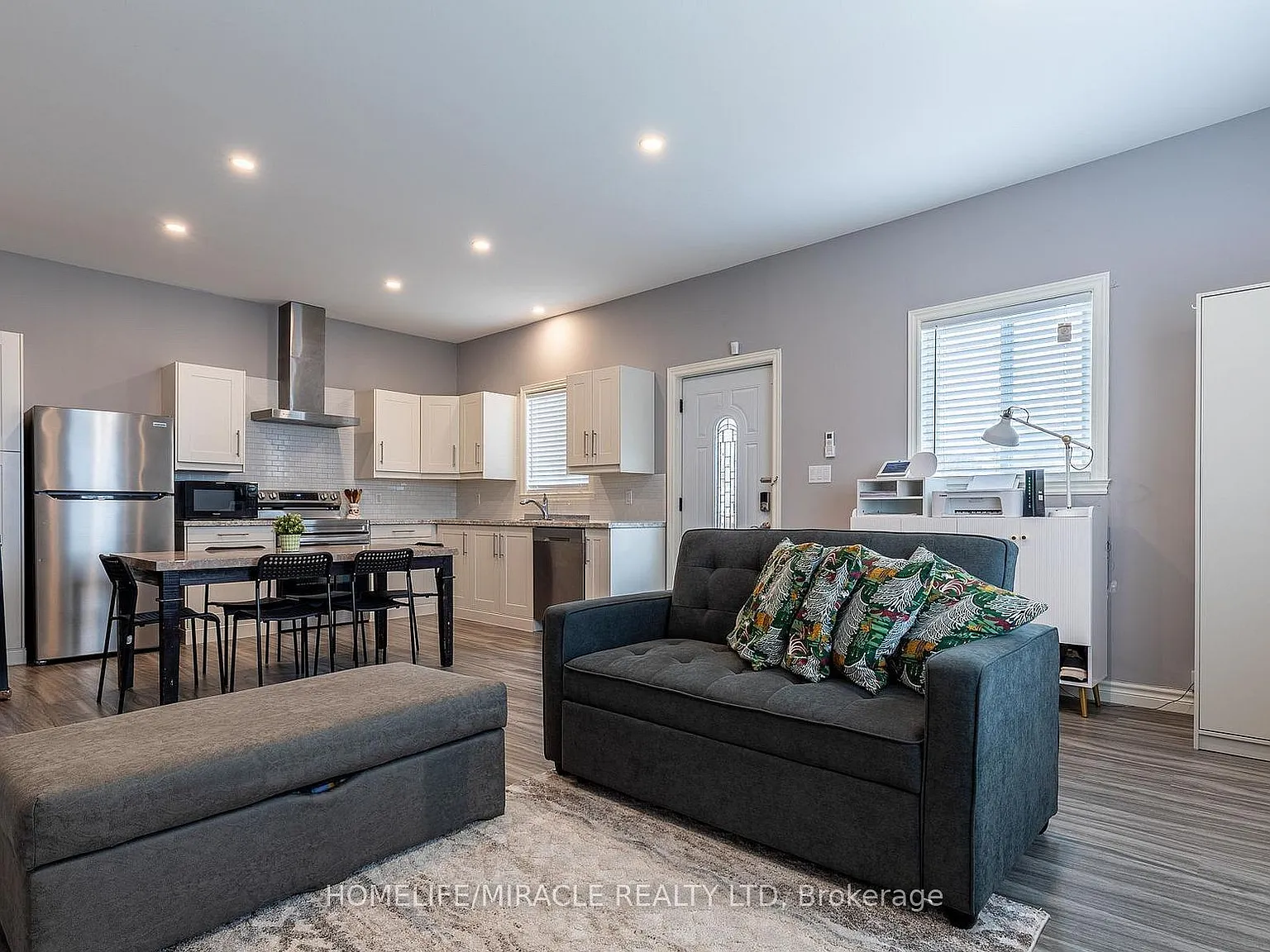 3 bed, $2,250 — Photo 4