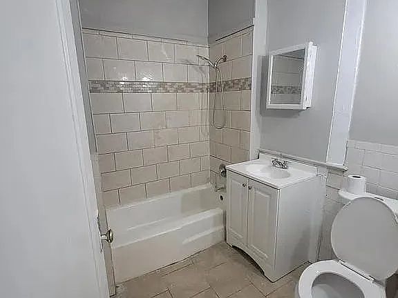5th image of 213 S Harrison St #2SA