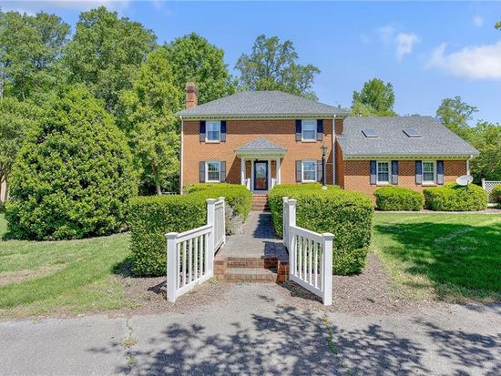 4540 Starcher Ct, Suffolk, VA 23434