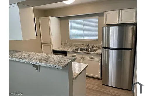 2750 S Durango Dr Photo 1