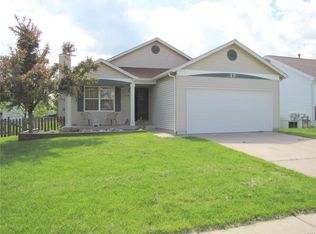 17 Mary Beth Ct, O'Fallon, MO
