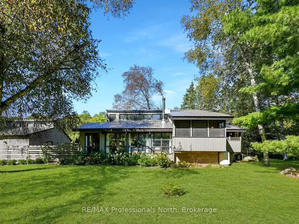 1012 Shetland Rd, Minden Hills, ON K0M 2L1