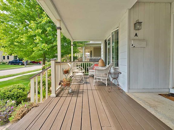 4th image of 136 Sunnyside Pl