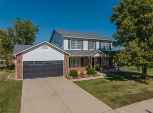 1036 Tower Park Dr, Saint Charles, MO