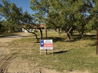 114 W Rimfire Rd, Del Rio, TX 78840