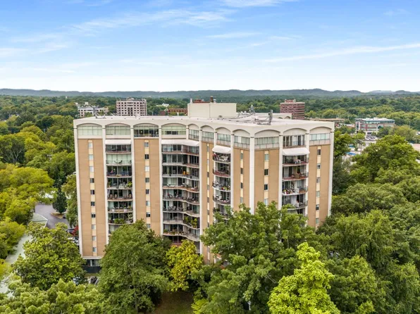 4215 Harding Pike APT 602, Nashville, TN 37205