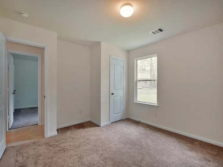 24617 Pools Creek Way — Photo 6