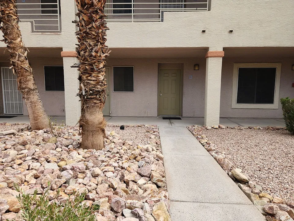 2024 Mesquite Ln #Q-103