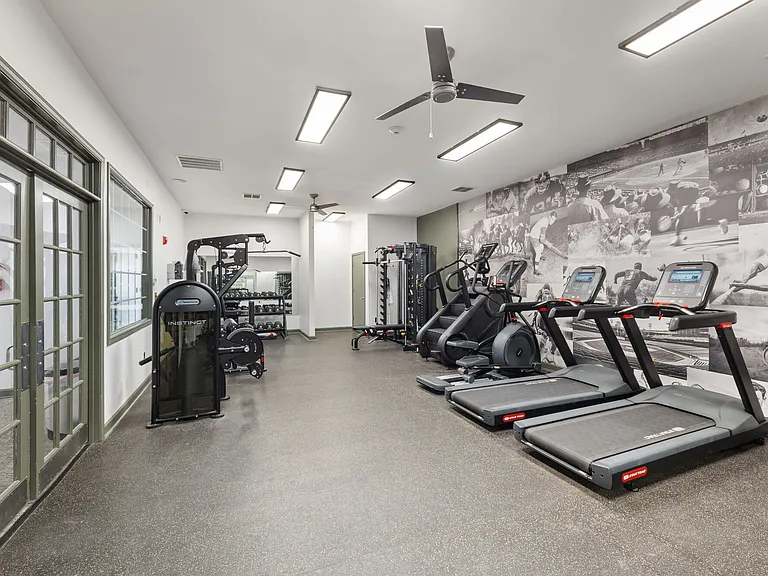 Heritage Apartments — Photo 6