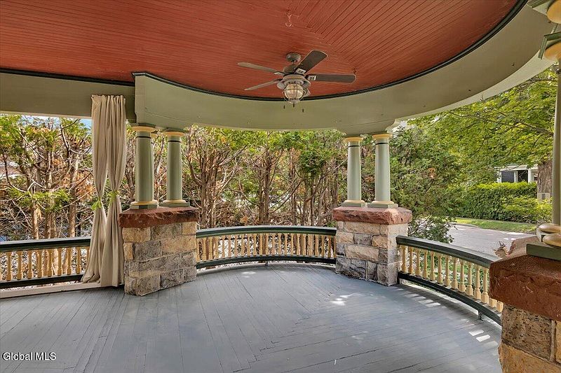 5th image of 19 Marion Place