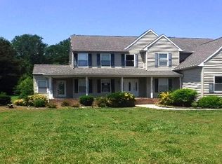 6822 Whetstone Dr, Hebron, MD 21830