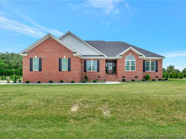 67 Natural Brook Dr, Lumberton, NC 28358
