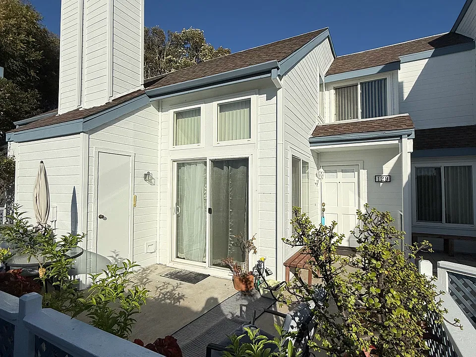 129 Greenmoor