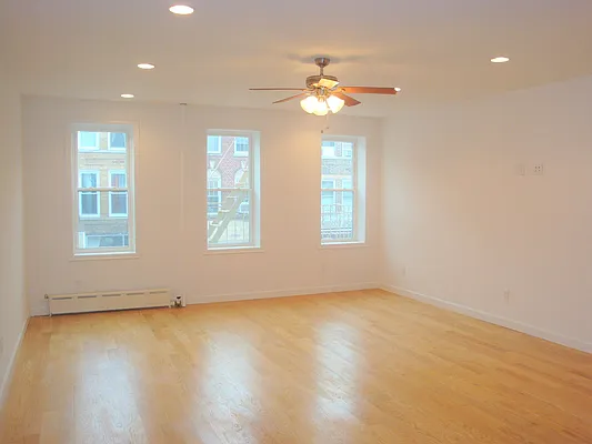 Rented by Carroll Gardens Realty | media 17