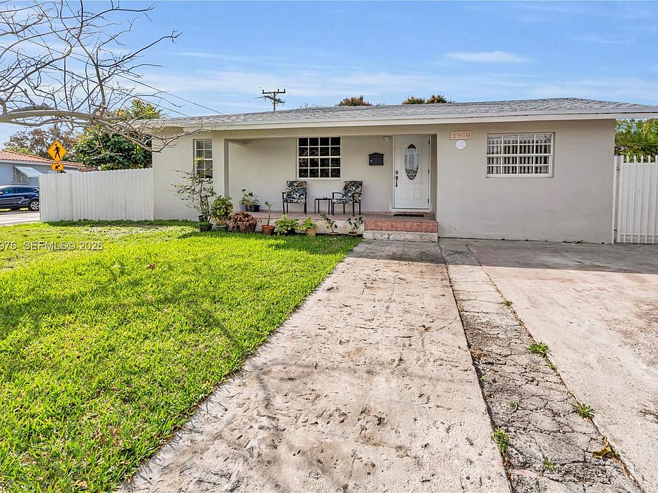 1st image of 2900 SW 19th St