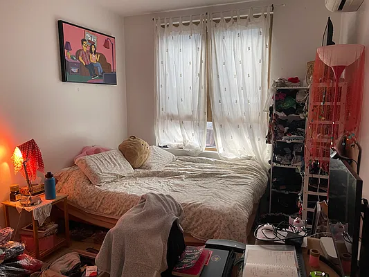 Bedroom, photo 2