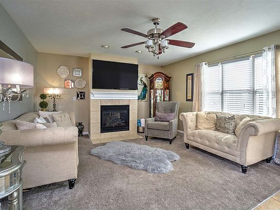 4th image of 51604 Dade Ct