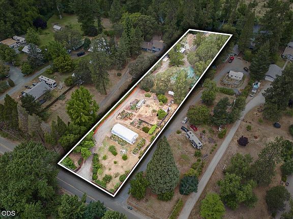 2nd image of 2204 Lampman Rd