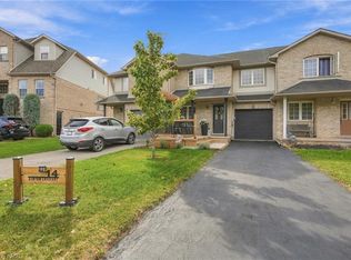 14 Kenyon Cres, Grimsby, ON L3M 5P4