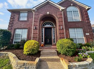249 Ridge Cove Dr, Lewisville, TX 75067
