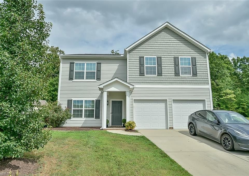 1st image of 1017 Scotch Pine Way