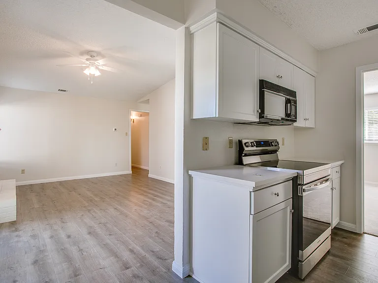 2020 Cap Rock Dr — Photo 7