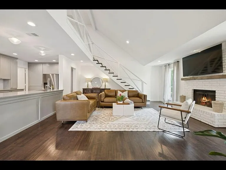 9346 Highedge Cir — Photo 8