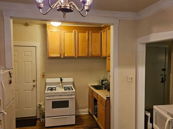 1515 W Bryn Mawr Ave APT 1B