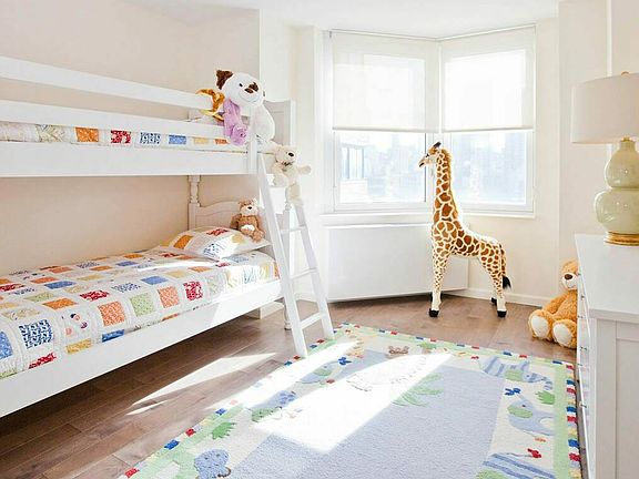 5th image of 1 River Pl APT 1612