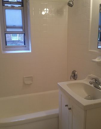 4th image of 13725 83rd Ave APT 2Z