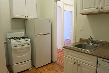 Rented by Manhattan Best Realty, Inc.