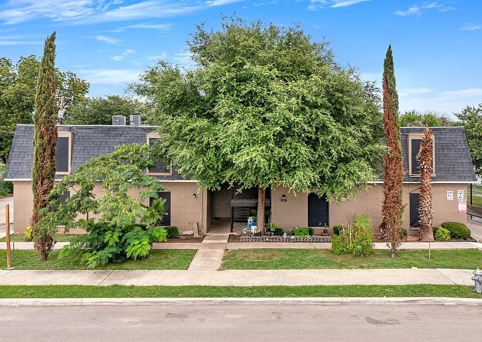 1st image of 1004 Allena Dr APT 3