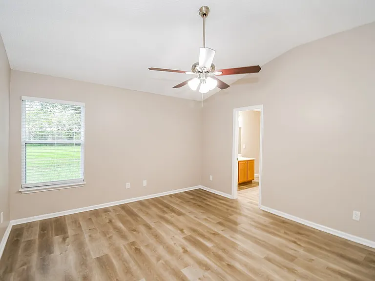 1418 Runes Ct — Photo 10