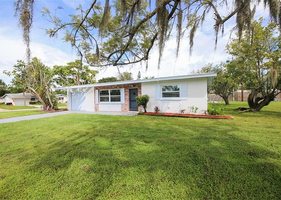 1st image of 5311 Woodvale Dr