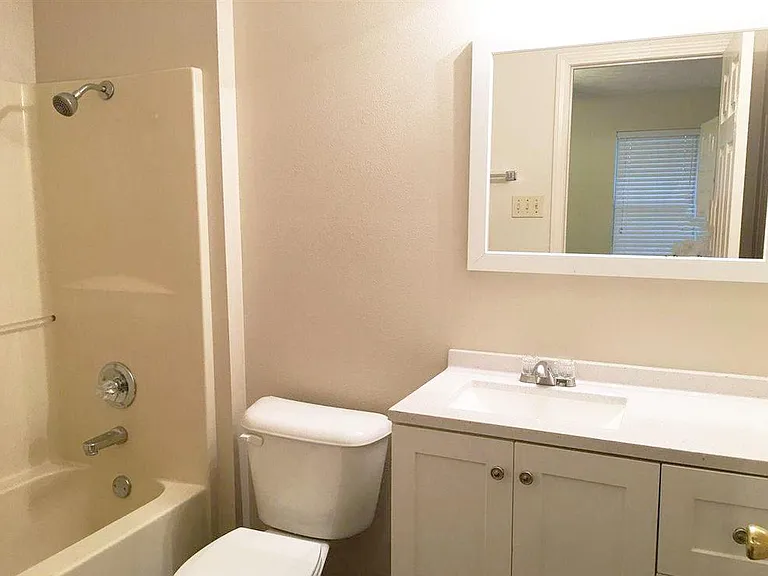 3935 Seraph Dr — Photo 12
