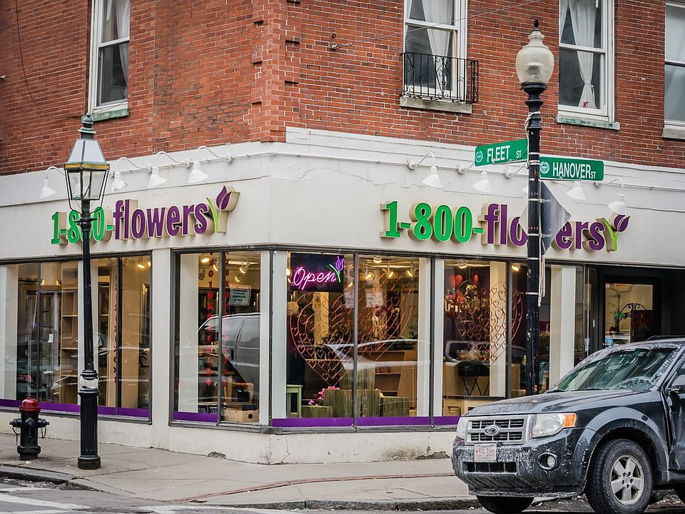 2nd image of 361 Hanover St #1