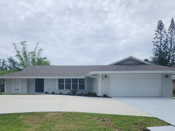 1893 SW Angelico Lane, Port St Lucie, FL 34984