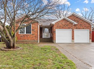 11317 Ashbrooke Gardens Dr, Louisville, KY 40229