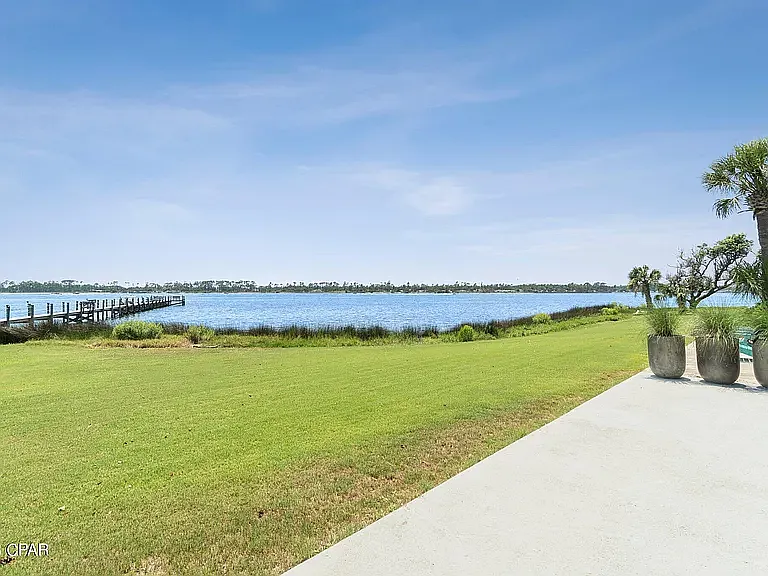 1 bed, 900 sqft, $2,900 — Photo 3