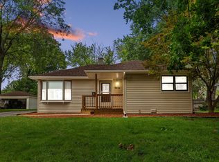 2404 George St, Rolling Meadows, IL 60008