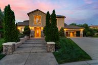 1-web-or-mls-120-cresta-ct